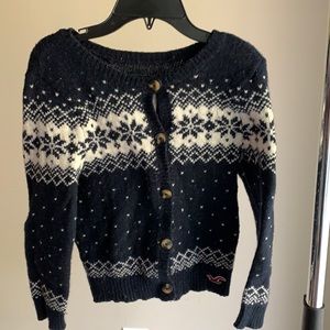 Holiday sweater / cover